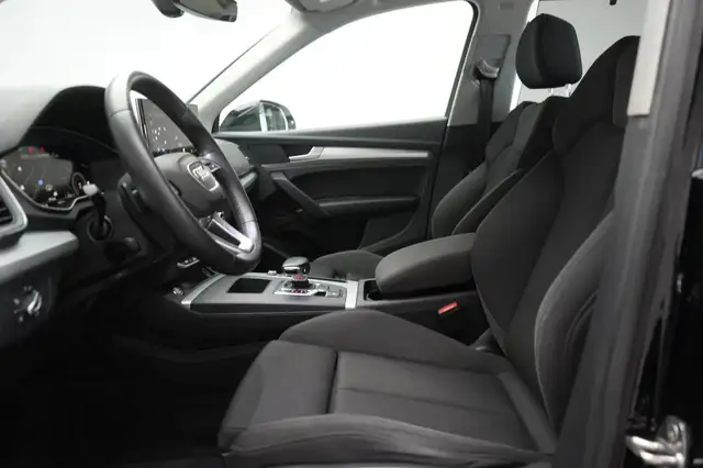 Audi Q5 view 27