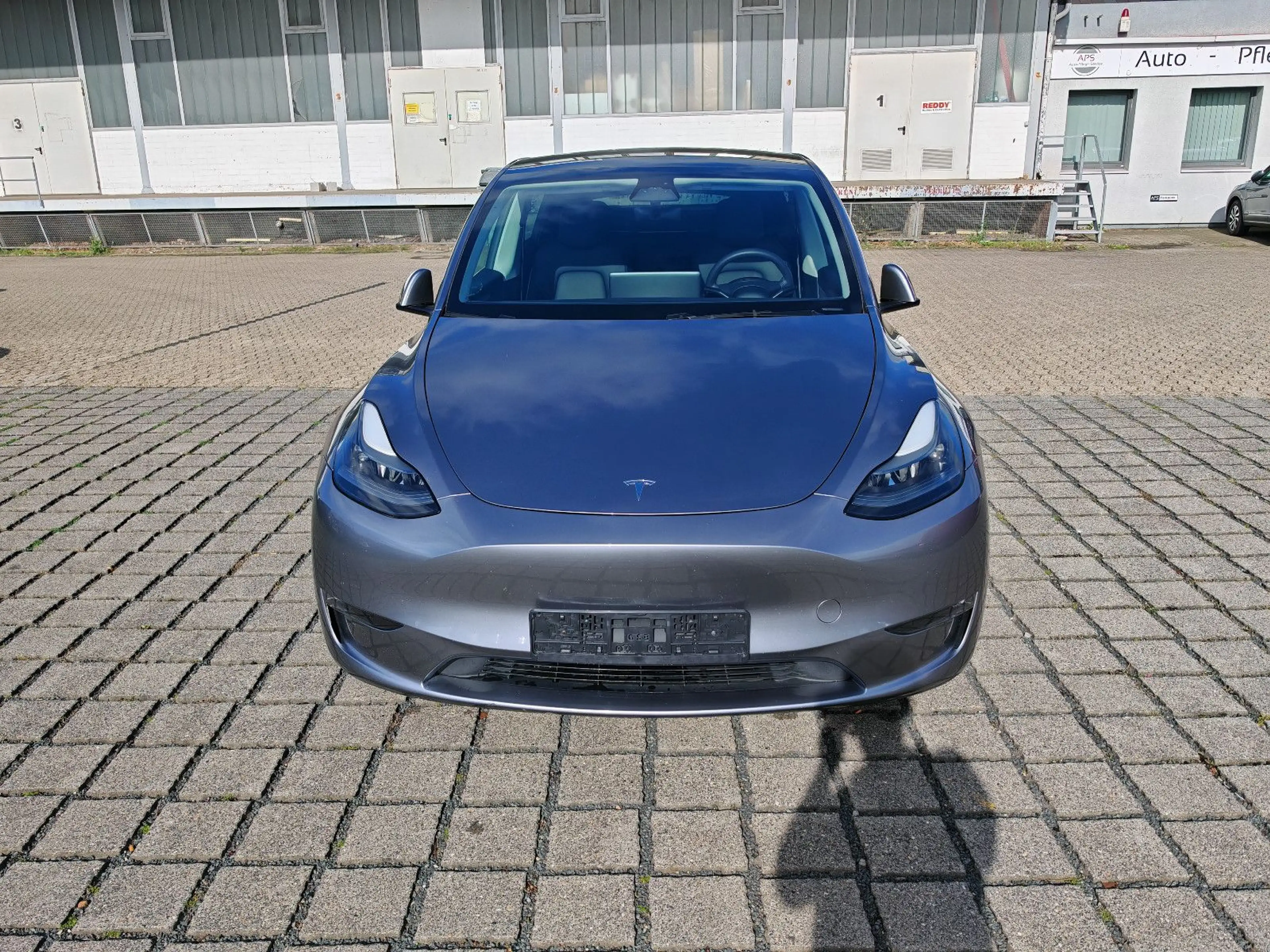 Tesla Model Y LongRange AWD | EAP | AHK | SoH 92,6% — photo 9