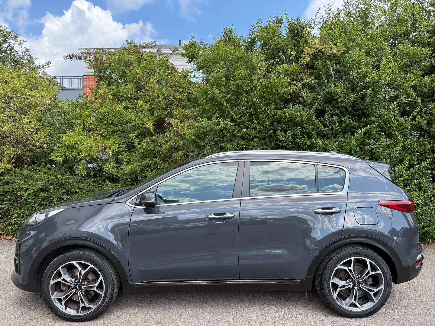 Kia Sportage Sportage 1.6 CRDi GT Line+MARCHAND OU EXPORT ! Grijs - 2