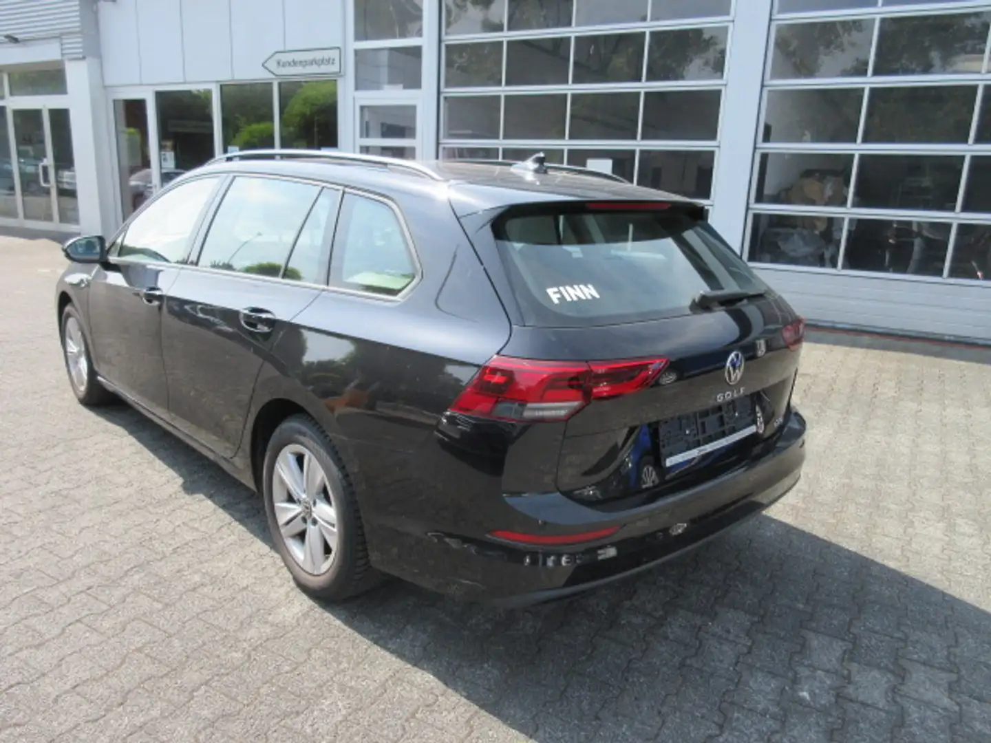 Volkswagen Golf Variant Life 1.5 eTSI DSG NAVI AHK LED ALU APS SITZHZG Negro - 2