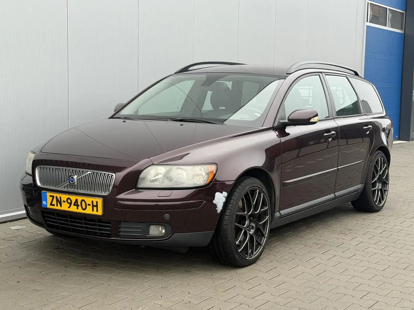 Volvo V50 2.5 T5 AWD Summum Rot - 1