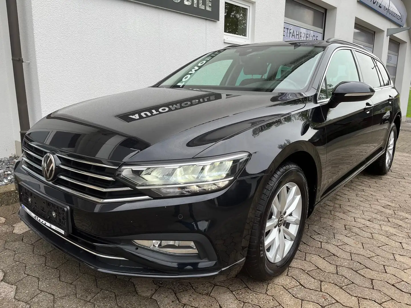 Volkswagen Passat Variant Business 2.0 TDI DAB NAVI LED ACC Schwarz - 2