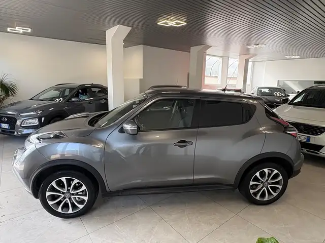 Nissan Juke view 3