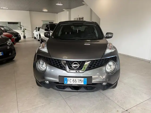 Nissan Juke view 2