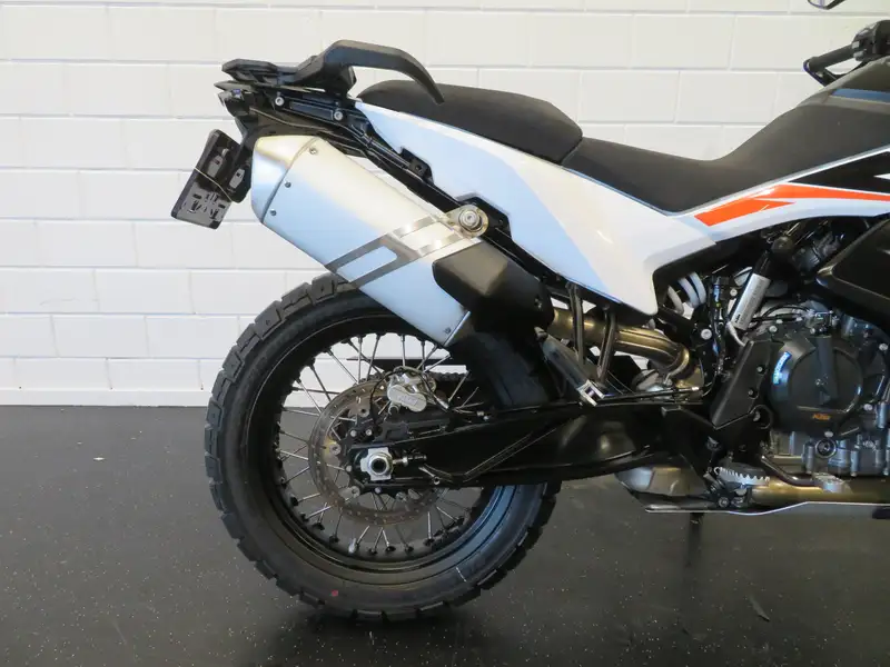 KTM 790 Adventure - foto 6