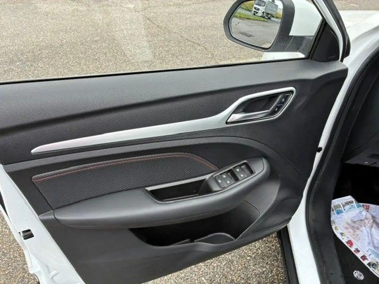 MG ZS 1.5 VTi-tech Luxury, миниатюра 9