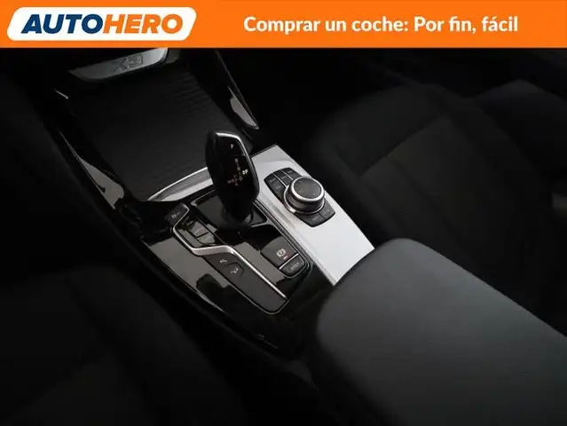 BMW X3 view 26