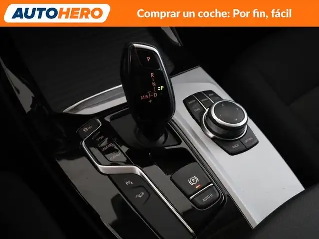 BMW X3 view 25