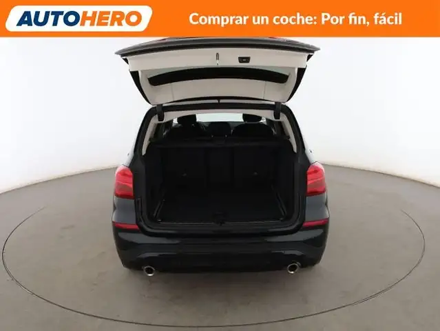BMW X3 view 17