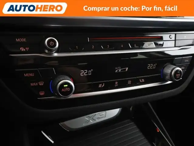 BMW X3 view 24