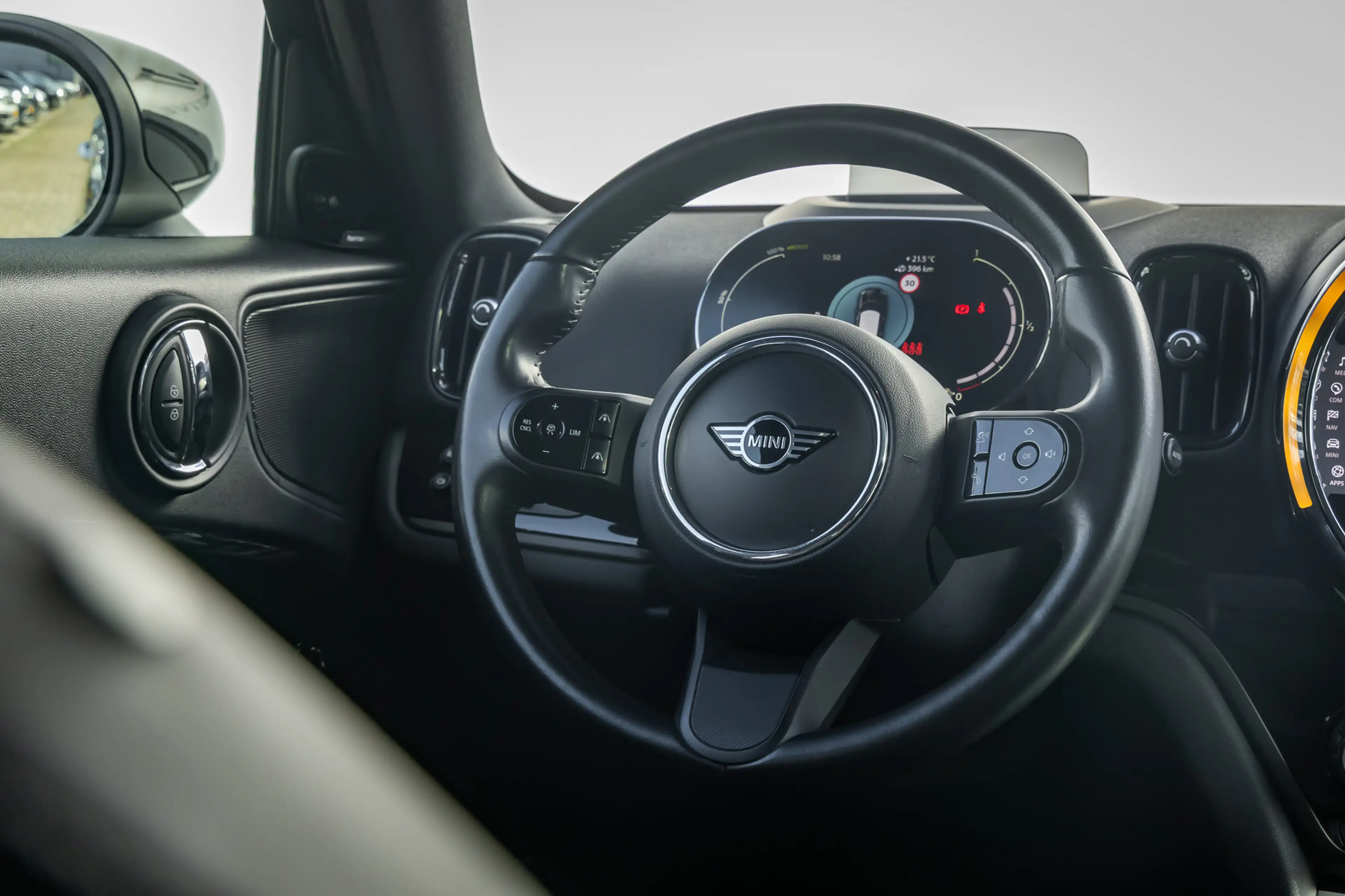 MINI Cooper SE Countryman ALL4 1.5 Chili plug in hyb Panoramadak | memory st — photo 9