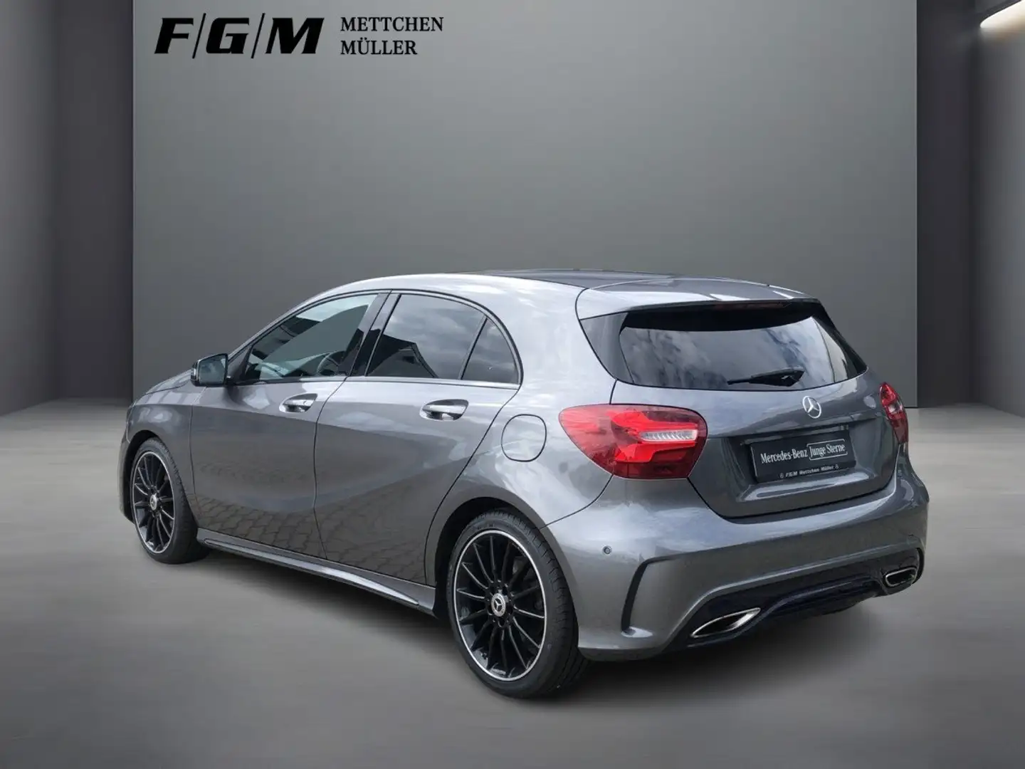 Mercedes-Benz A 200 AMG Sport S-Dach|TWA|Night|Pano|Sitzhz Gris - 2