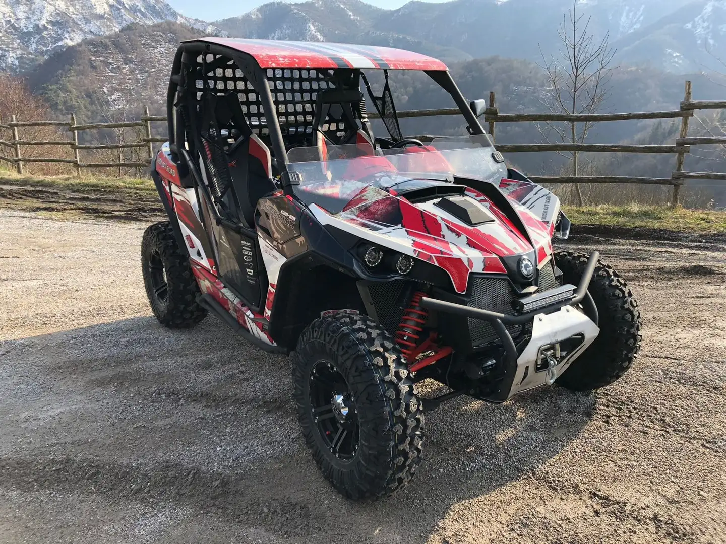 Can-Am Maverick 1000 XXC Roşu - 1