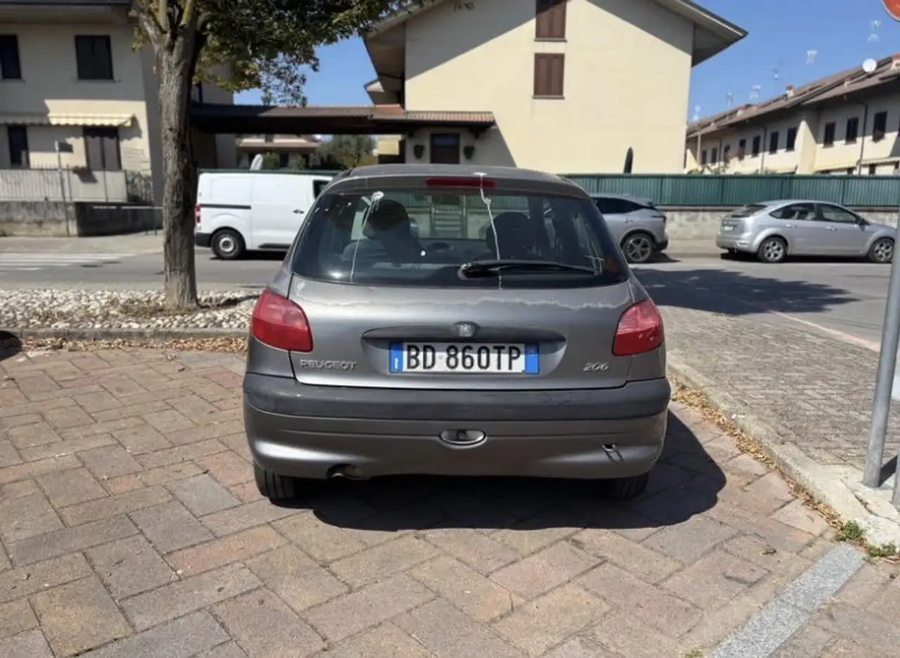 Peugeot 206 5p 1.1 XR, foto 4