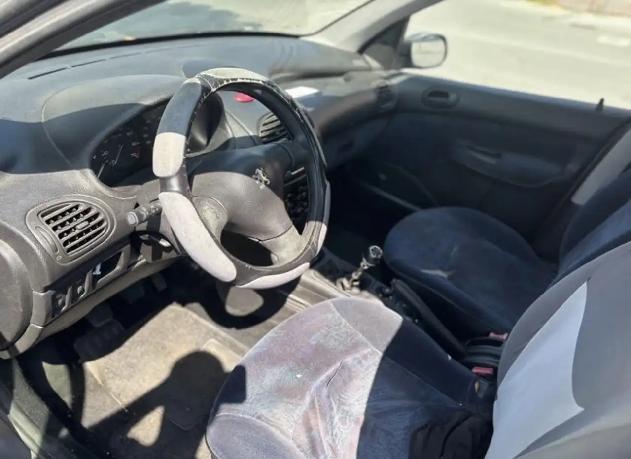 Peugeot 206 5p 1.1 XR, foto 7