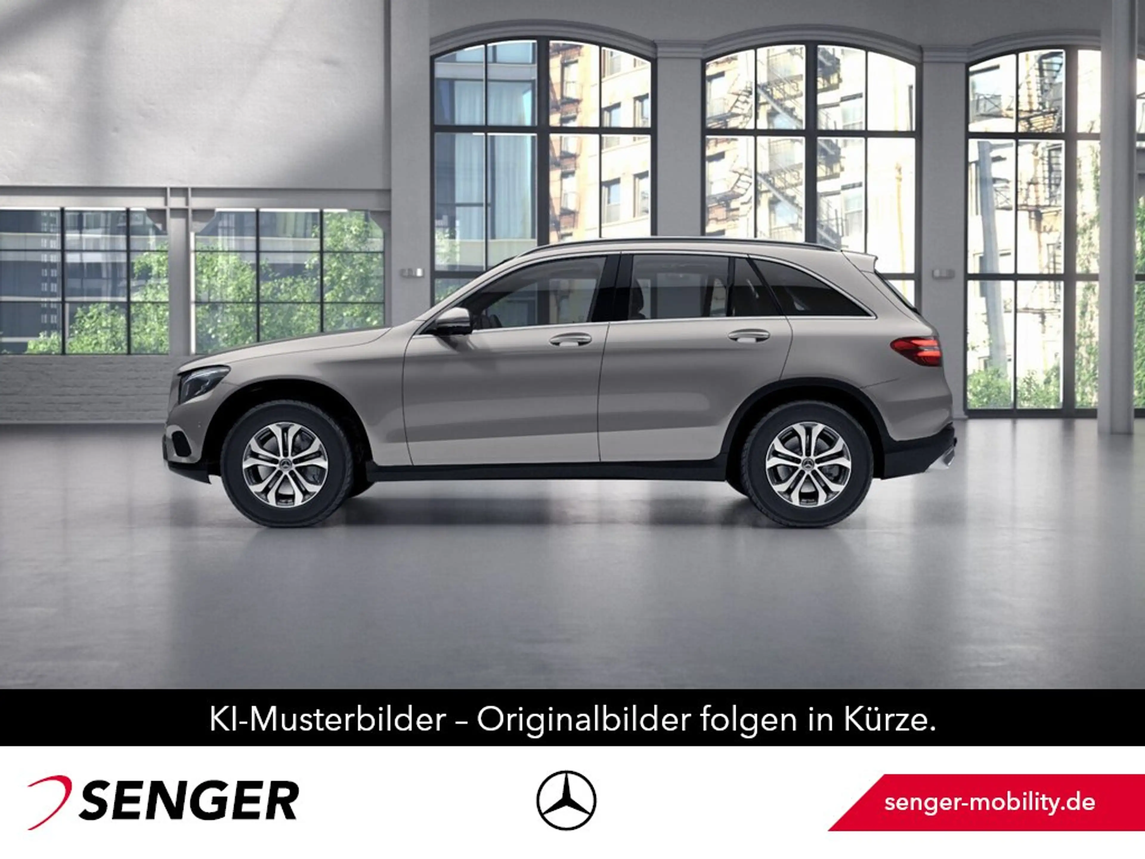 Mercedes-Benz GLC 250 4M Exclusive Panorama Distronic 360° AHK — photo 3