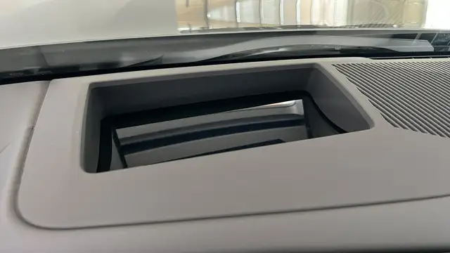 BMW i5 xDrive40 Ansicht 17