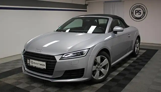 Audi TT Roadster 2.0 TDI ALCANTARA NAVI VIRTUAL TEMP