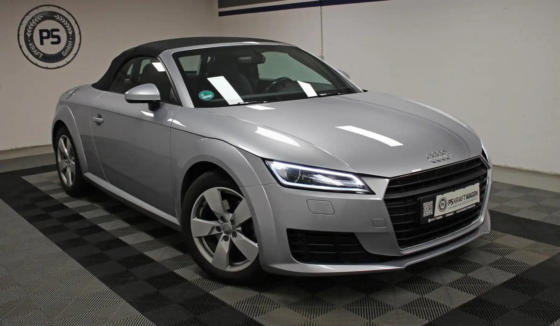 Audi TT Roadster 2.0 TDI ALCANTARA NAVI VIRTUAL TEMP Silber - 2