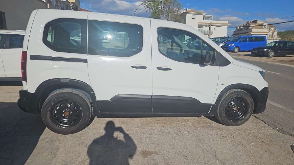 Peugeot Rifter 1.5BlueHDi S&S Standard Active 100 - foto 1