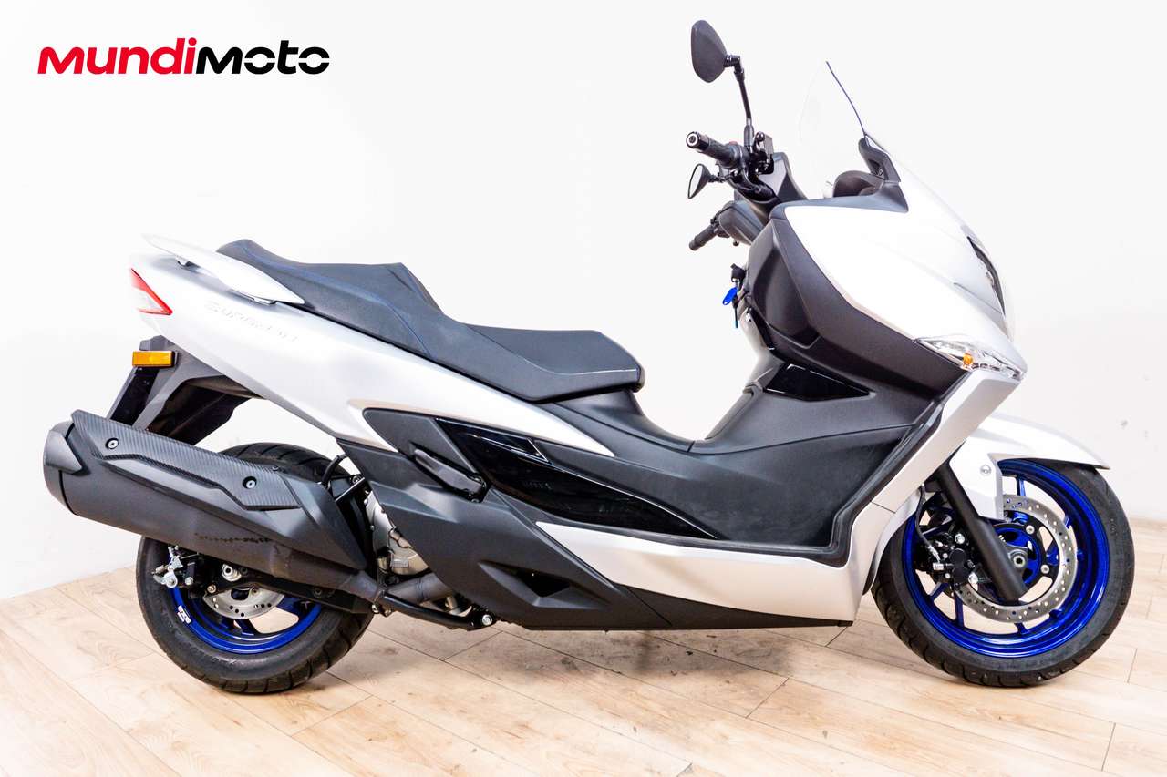 Suzuki Burgman 400