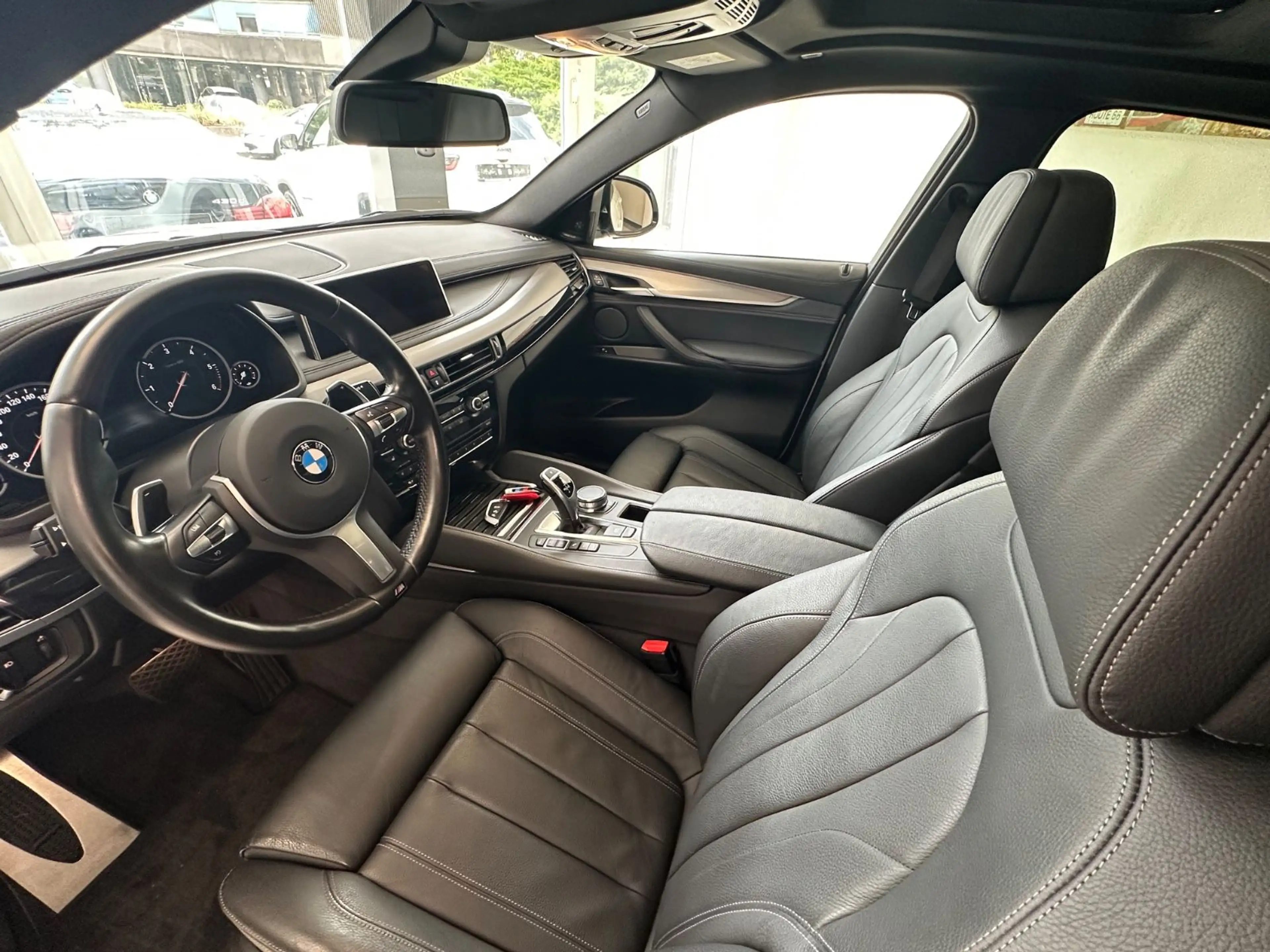 BMW X6 xDrive 30d M Sport Paket, Leder, Schiebedach — photo 11