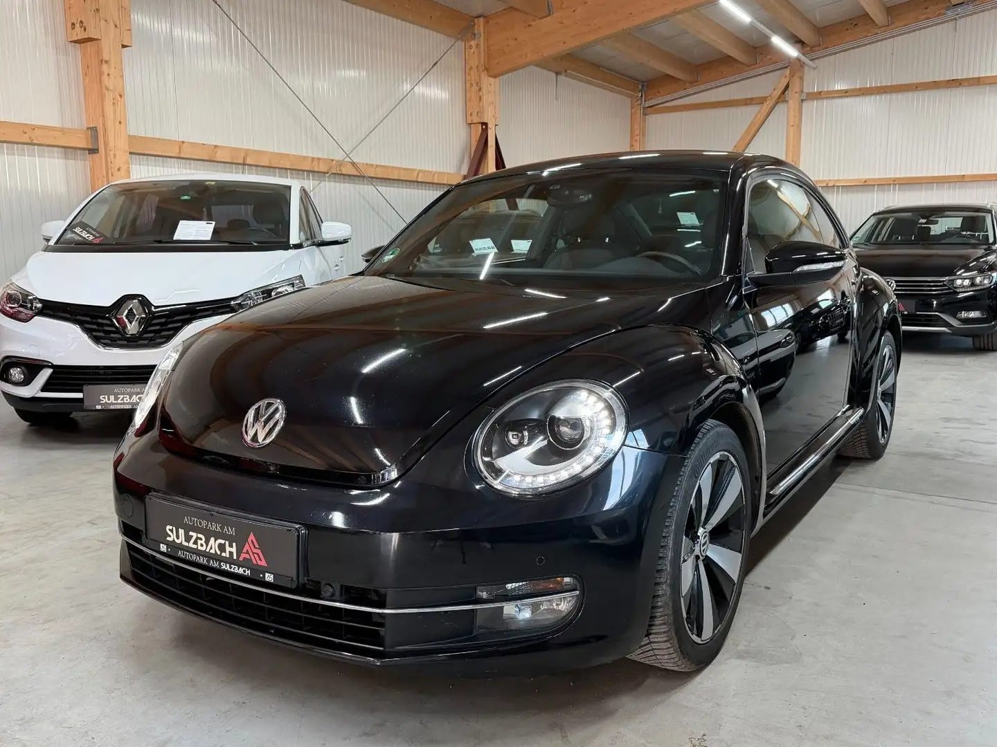 Volkswagen Beetle Lim. Design/SHZ/XENON/PDC/NAVI Schwarz - 1