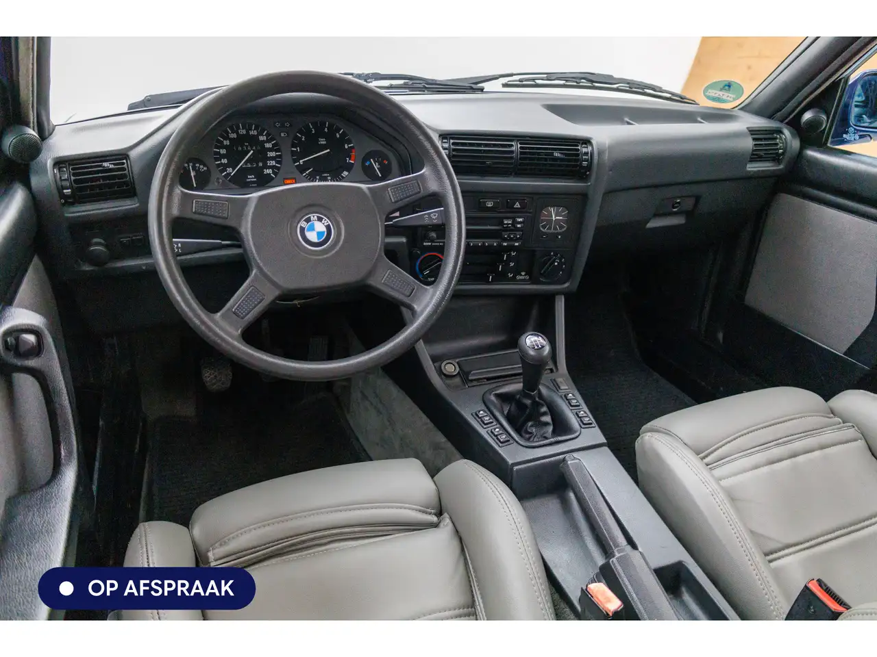 BMW 320 3 serie Cabrio 320i E30 6 cilinder handgeschakeld!, foto 2