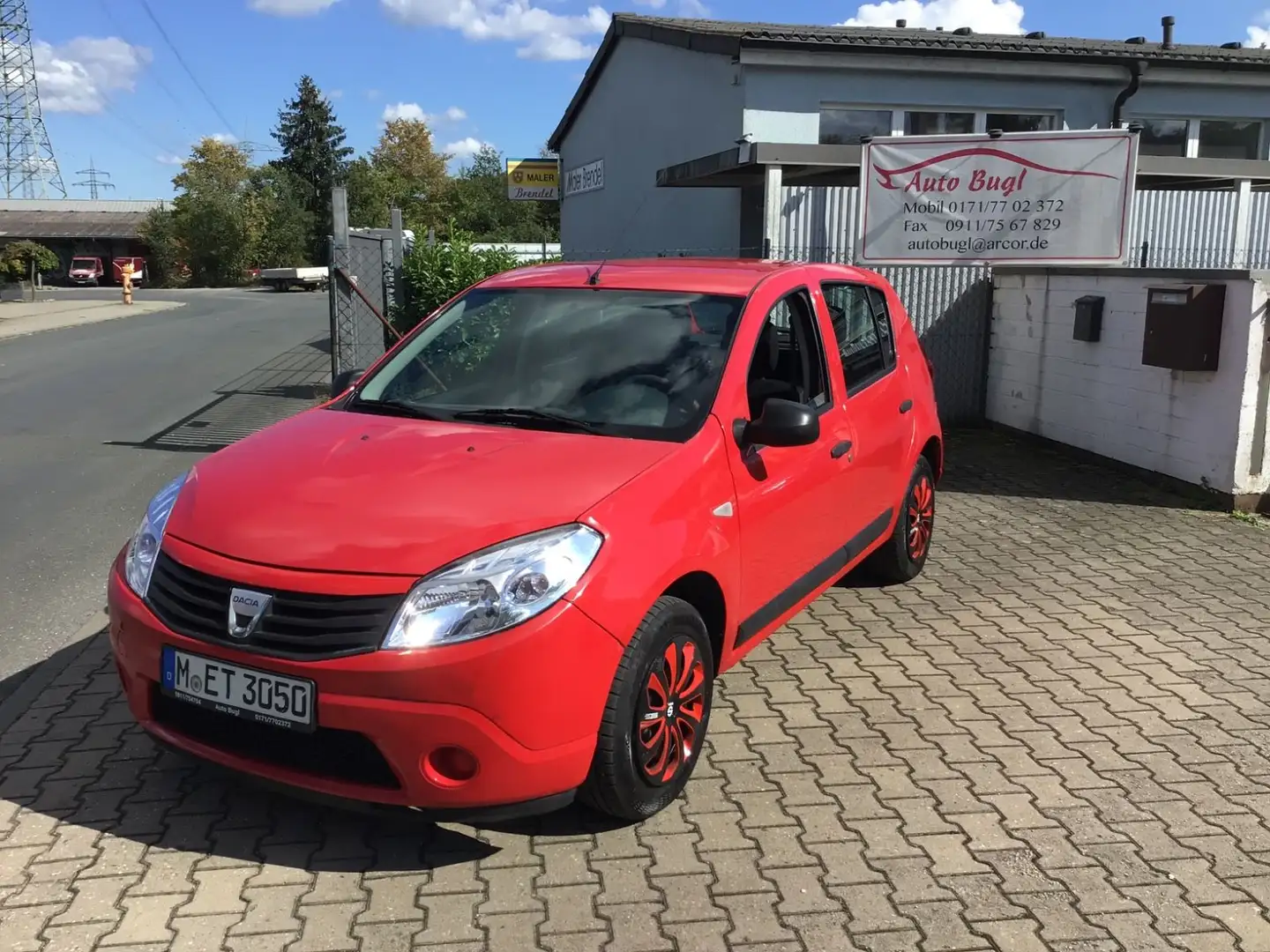 Dacia Sandero Ambiance+Klima+Servo Rosso - 1
