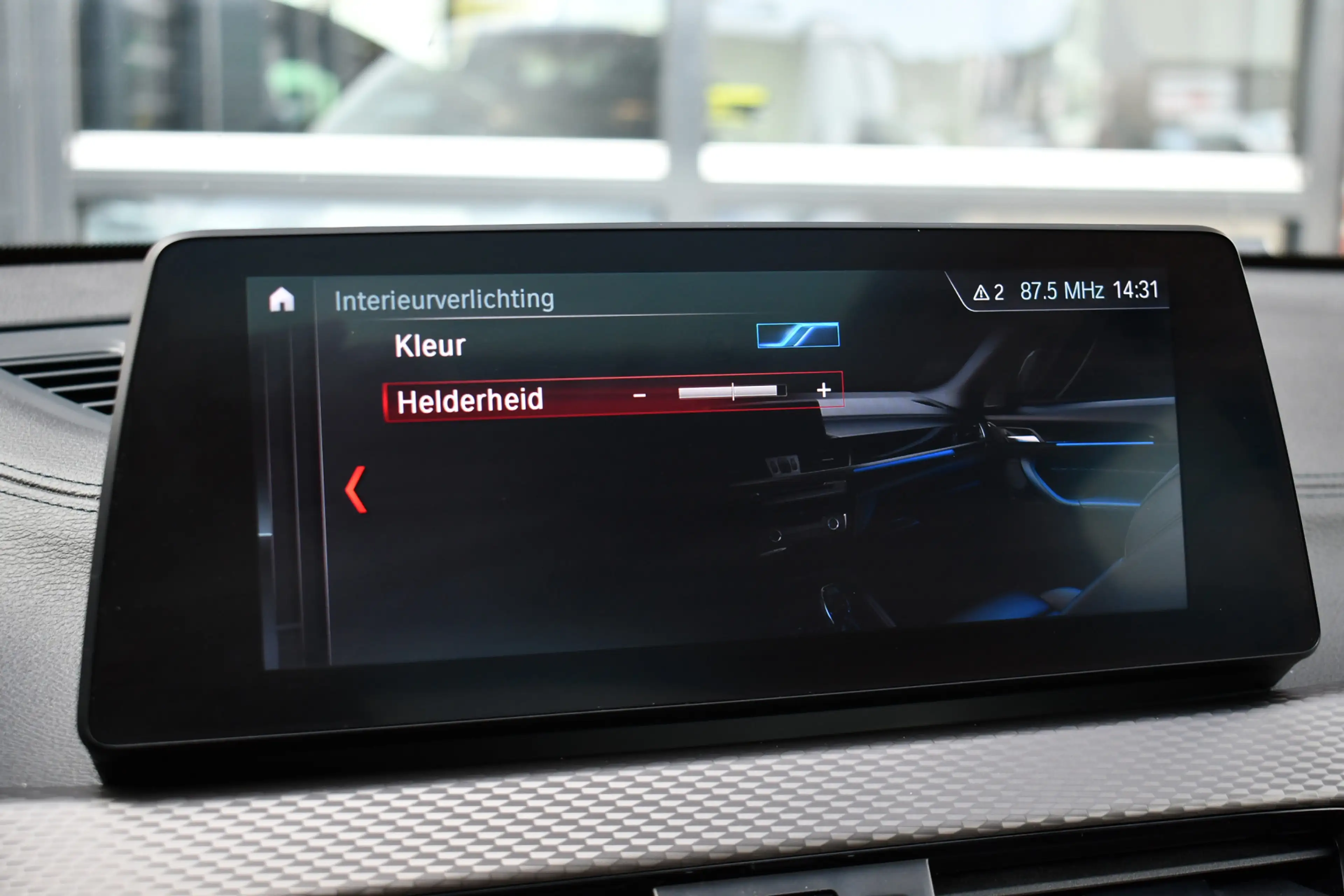 BMW X2 xDrive25e M-Sport Pano HUD ACC Camera 19inch Shado — photo 17