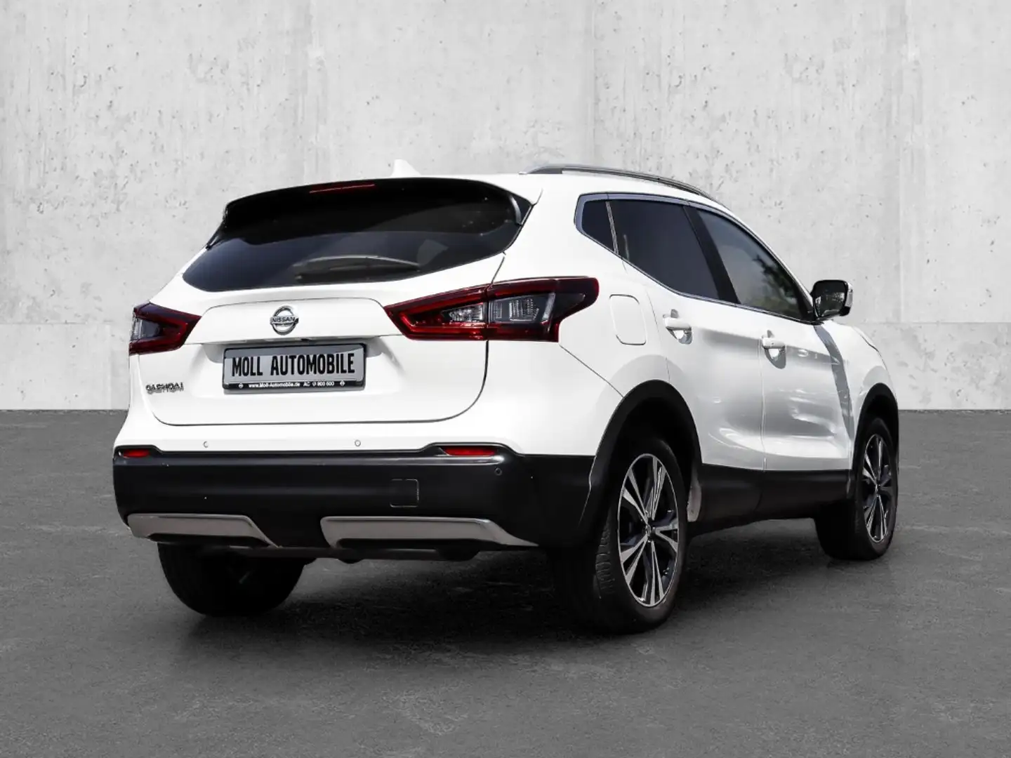 Nissan Qashqai 1.3 DIG-T Zama Navi Panorama Fernlichtass. PDCv+h Biały - 2