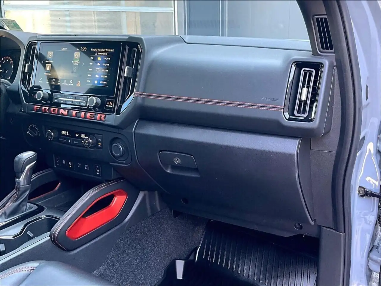 Nissan Frontier снимка Nissan Frontier