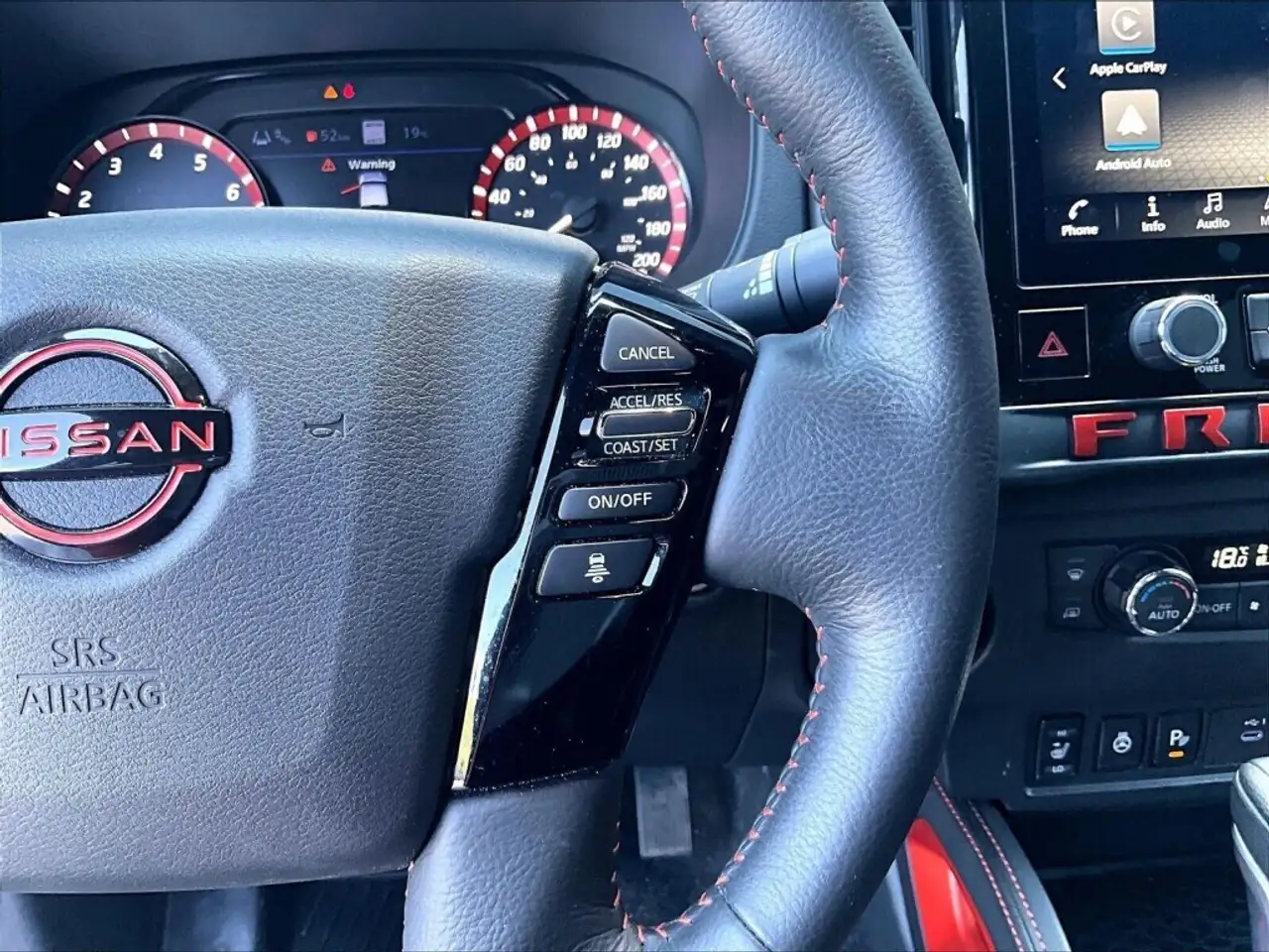 Nissan Frontier снимка Nissan Frontier