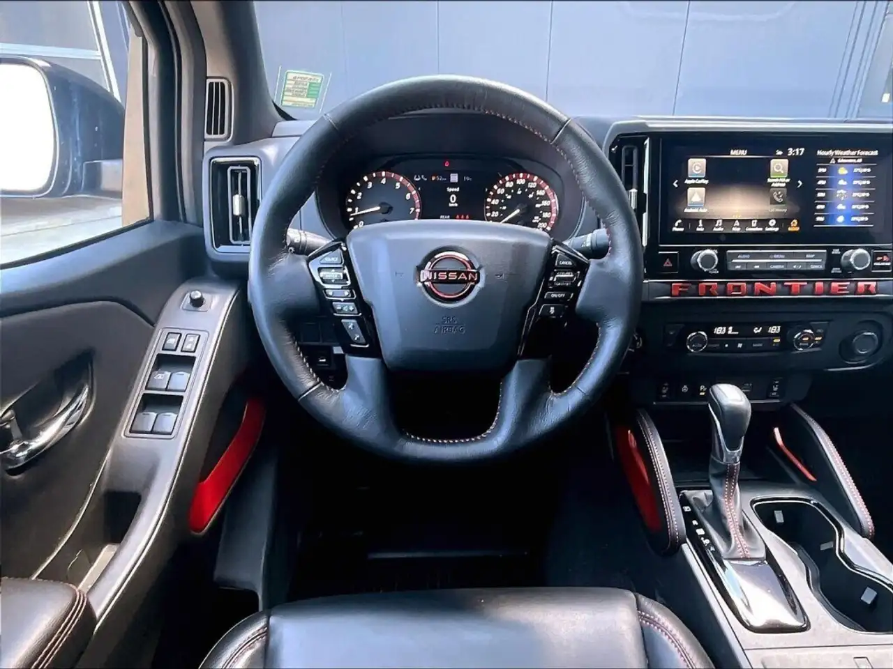 Nissan Frontier снимка Nissan Frontier