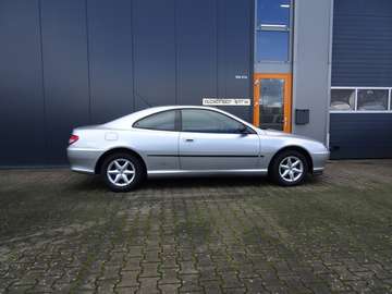 406 Coupe 2.0V16 Pininfarina zeer lage km stand