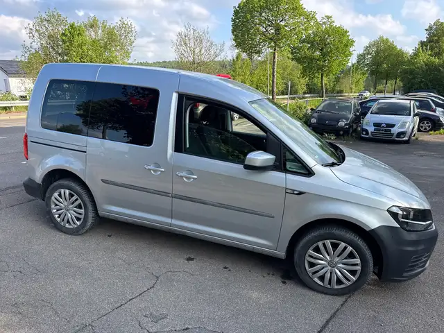 Volkswagen Caddy Trendline BMT