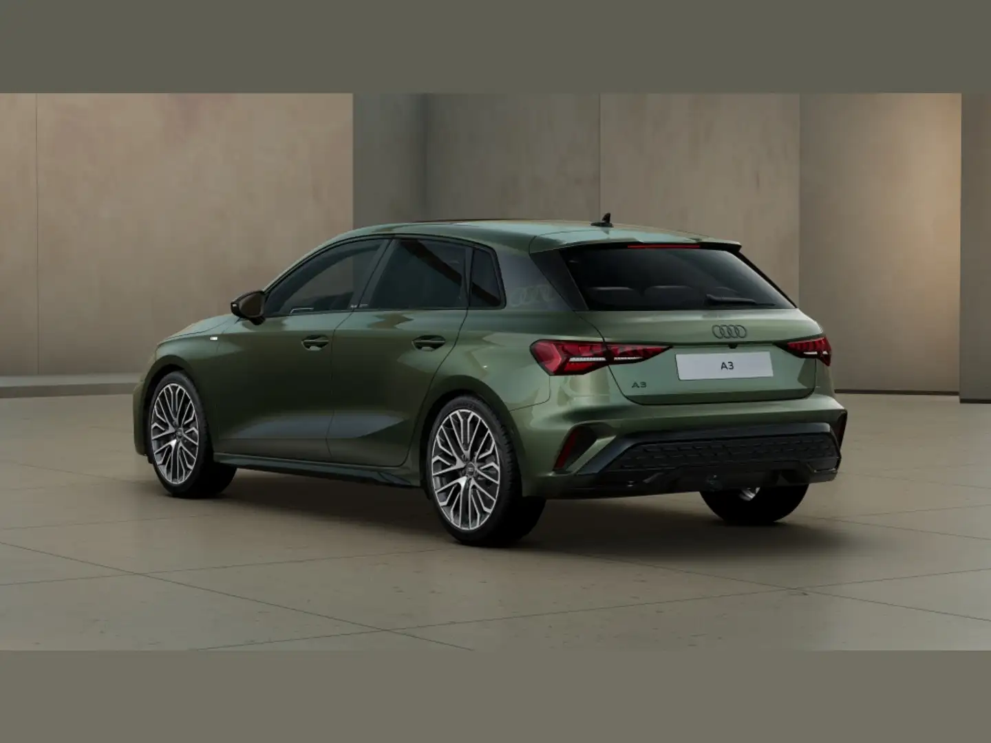 Audi A3 Sportback 35 TFSI UPE 56.700 S line Matrix Groen - 2