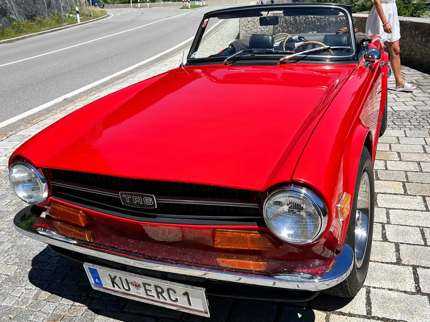 Triumph TR6 Cabrio Czerwony - 1