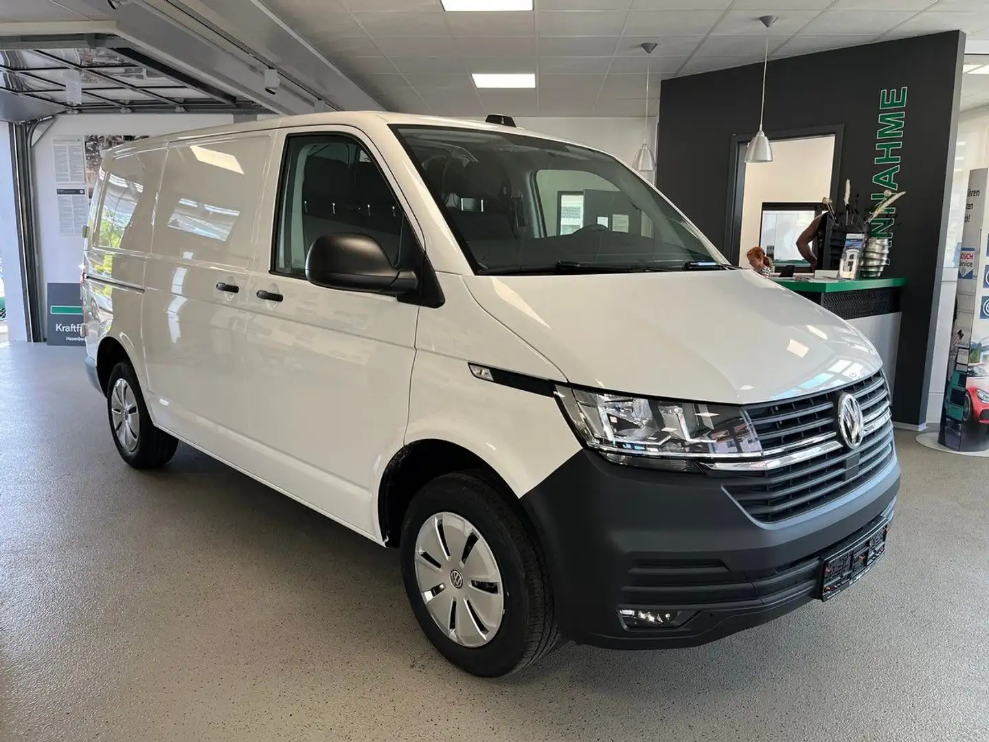 Volkswagen T6 Transporter T6.1 Transporter Kasten KR  AHK/RFK/GRA/APP Conn Blanco - 1