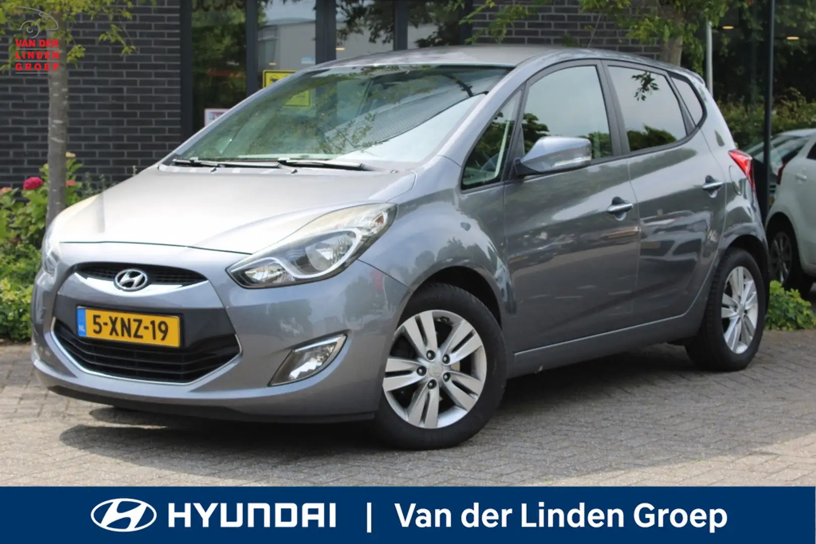 Hyundai iX20 1.6i i-Vision Automaat Navi/Cam/Pdc/Bluetooth "RIJ Grijs - 1