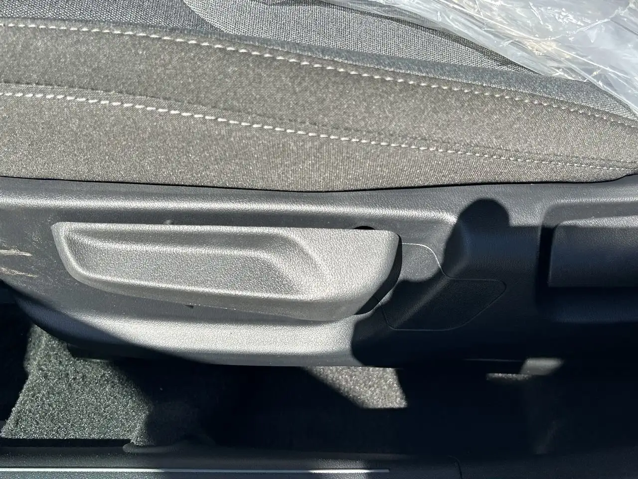 Kia K4 снимка Kia K4