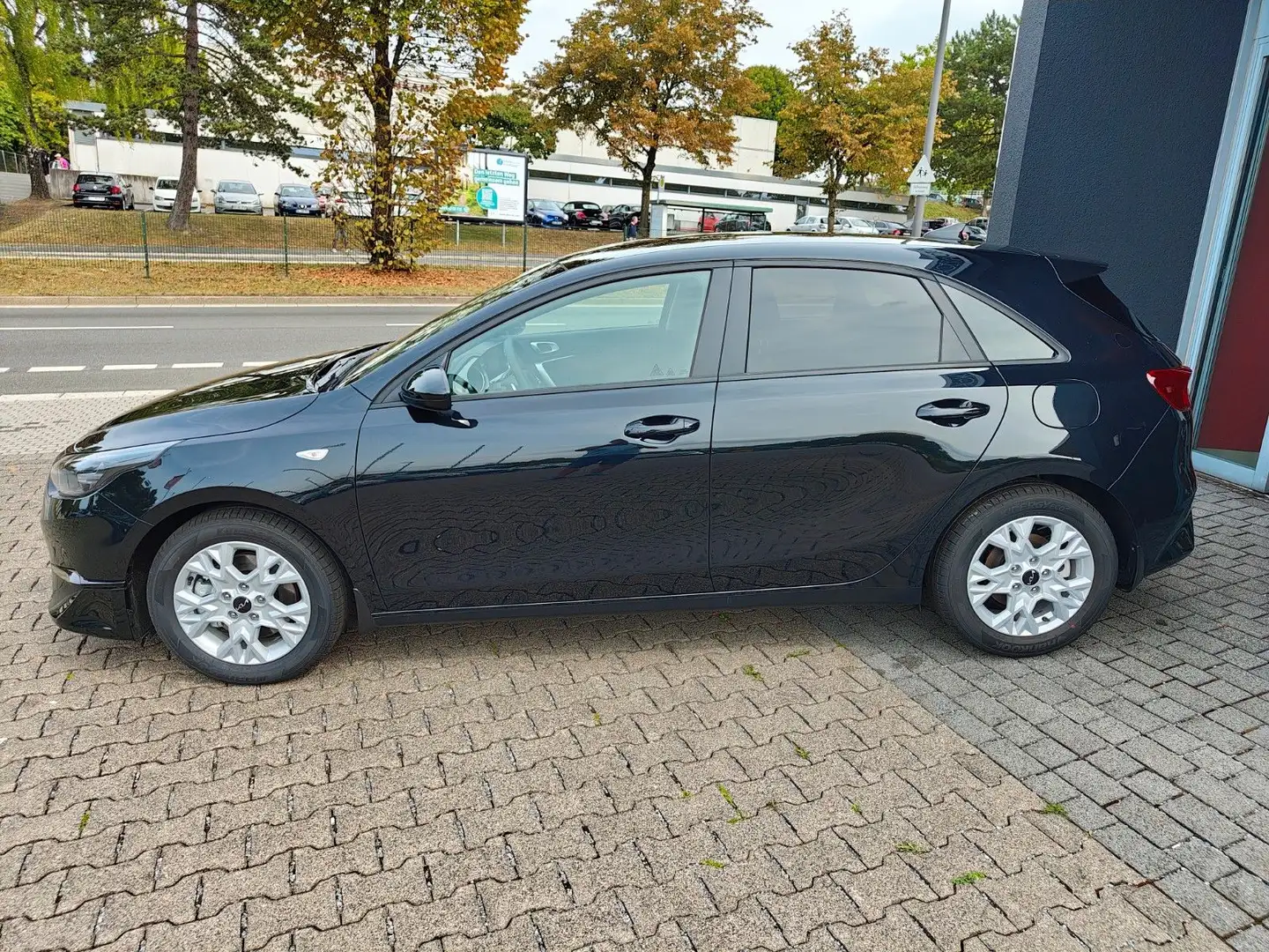 Kia Ceed / cee'd Ceed AUTOM. KAMERA PDC DAB SHZ LED NAVI ALU NEU Schwarz - 2