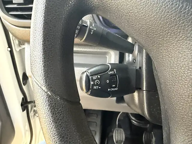Peugeot Expert view 12