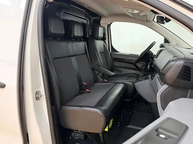 Peugeot Expert view 8