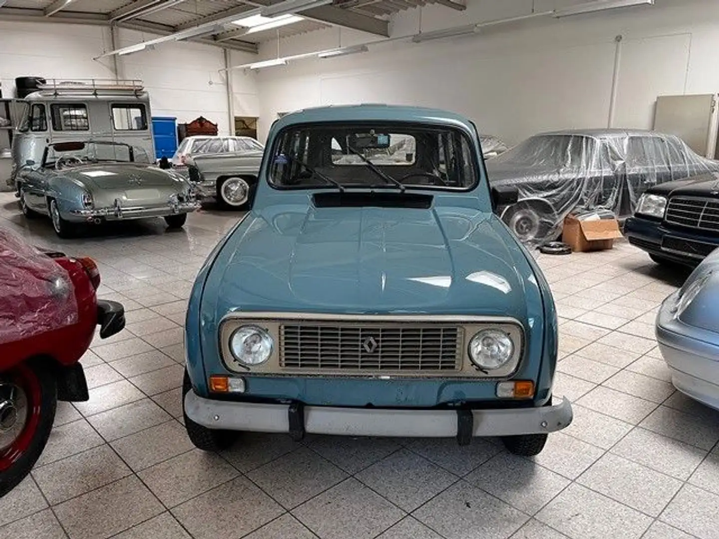 Renault R 4 Azul - 2
