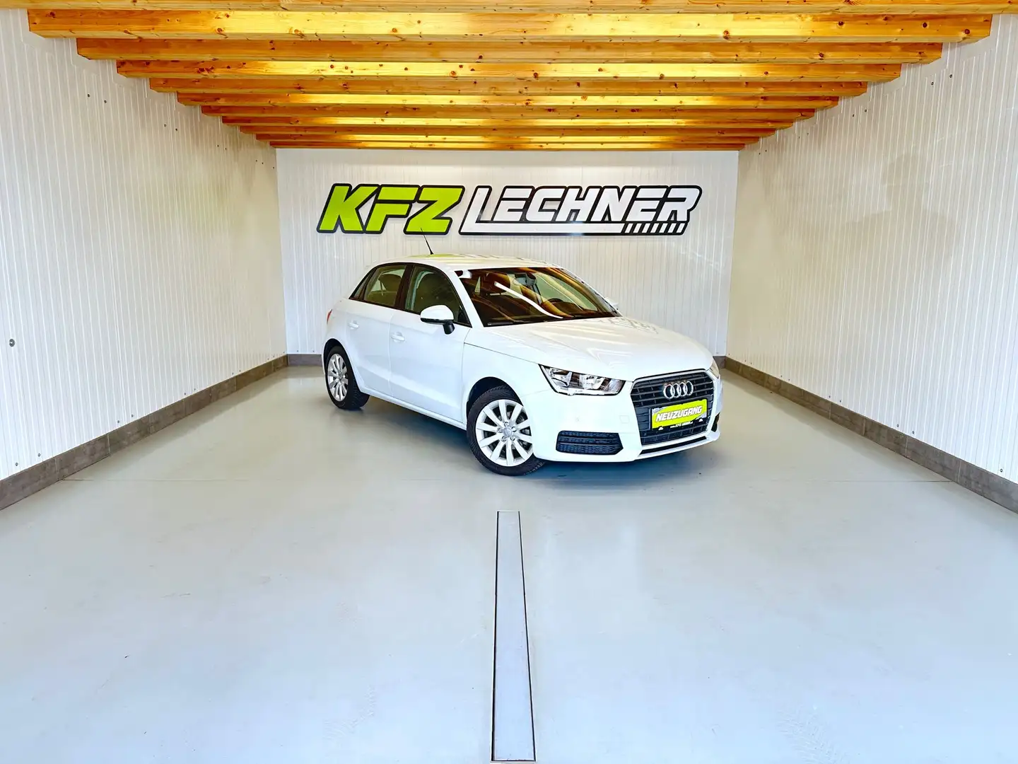 Audi A1 SB TFSI S-tronic "NAVI*SITZH*PDC" Weiß - 1