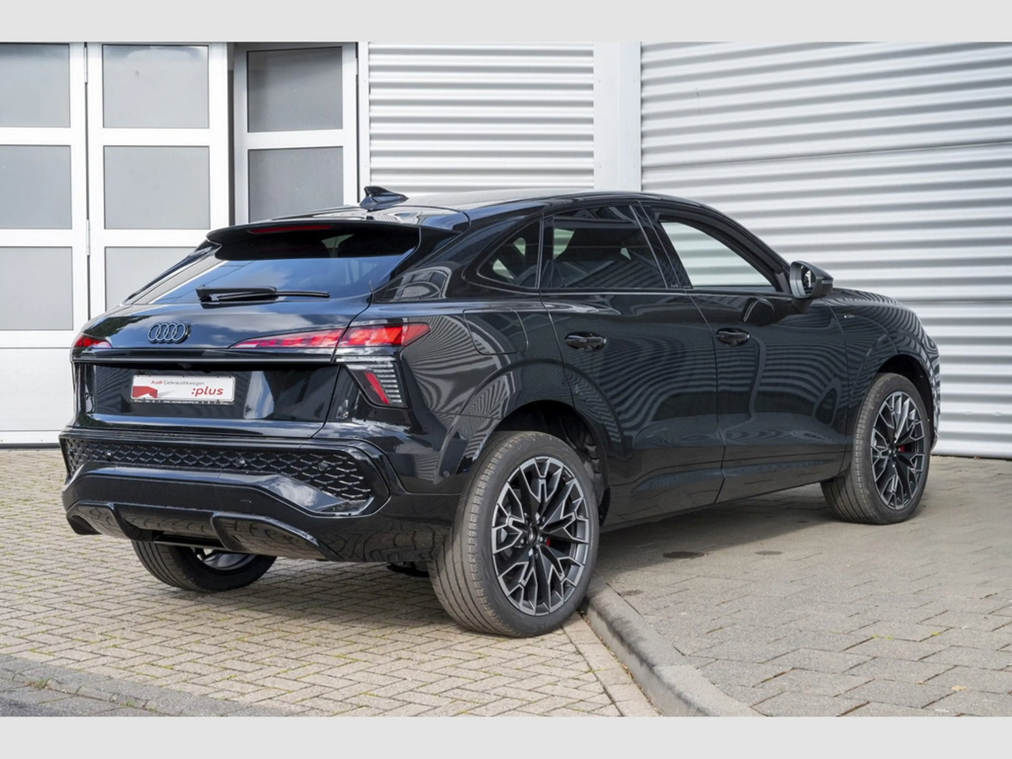 Audi Q3 Sportback S line e-hybrid 'MatrixLED|TechPro|Assistenzpak. — photo 3