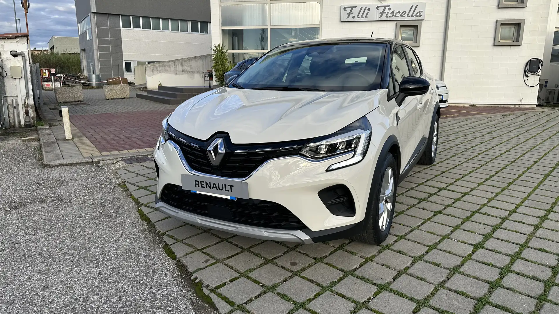 Renault Captur 1.0 tce Zen Gpl 100cv Bianco - 2