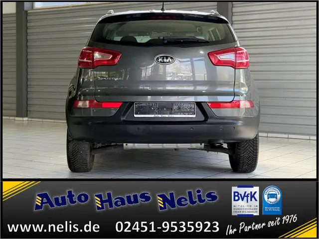 Kia Sportage view 4