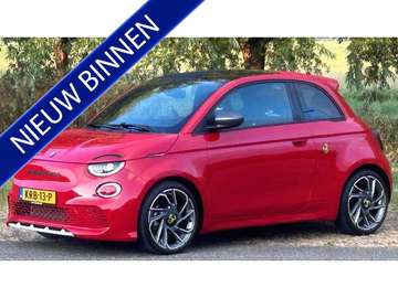 Abarth Turismo 42 kWh 8.000KM!! NAVIGATIE PREMIUM,